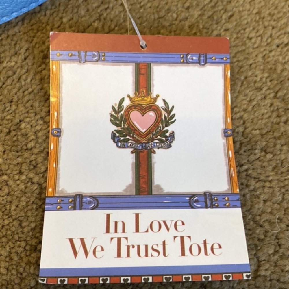 BRIGHTON OPEN TOTE - In Love We Trust - Picture 5 of 7